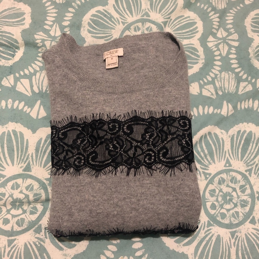 Gently used J.crew sweatshirt!